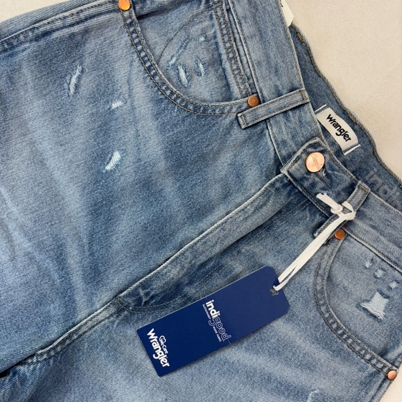 Wrangler High Rise Festival Bermuda Shorts Vintage Days Blue Denim 26 New - Picture 2 of 11